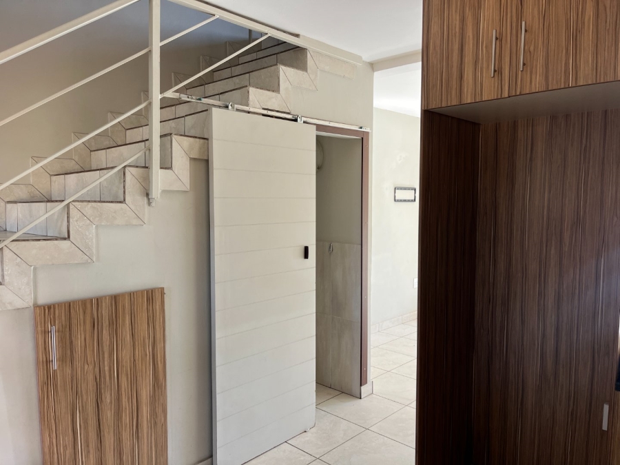 2 Bedroom Property for Sale in Potchefstroom South North West
